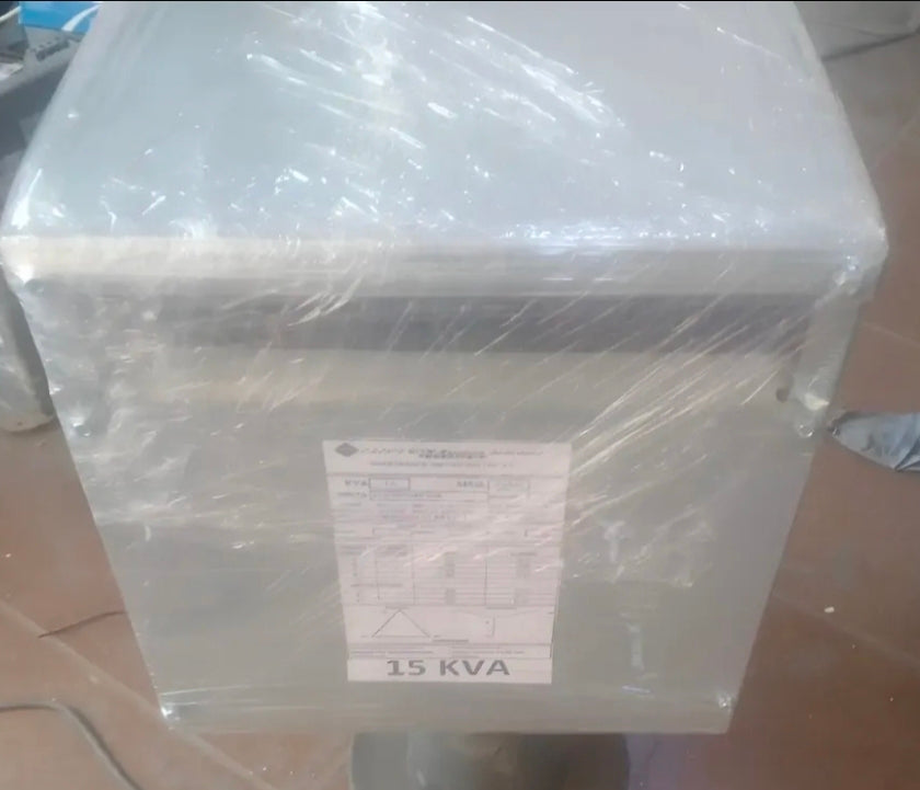 Transformador Trifasico Tipo seco 15 kva , 220/380/400/440/460/480 V